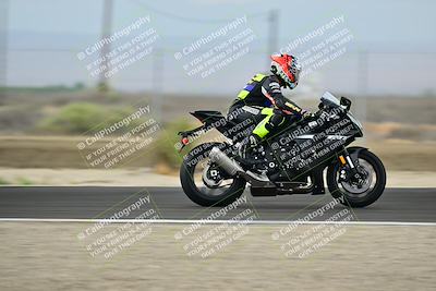 media/Apr-18-2025-TrackDaz (Fri) [[45f5874c44]]/C Group/Session 1 (Turn 7)/